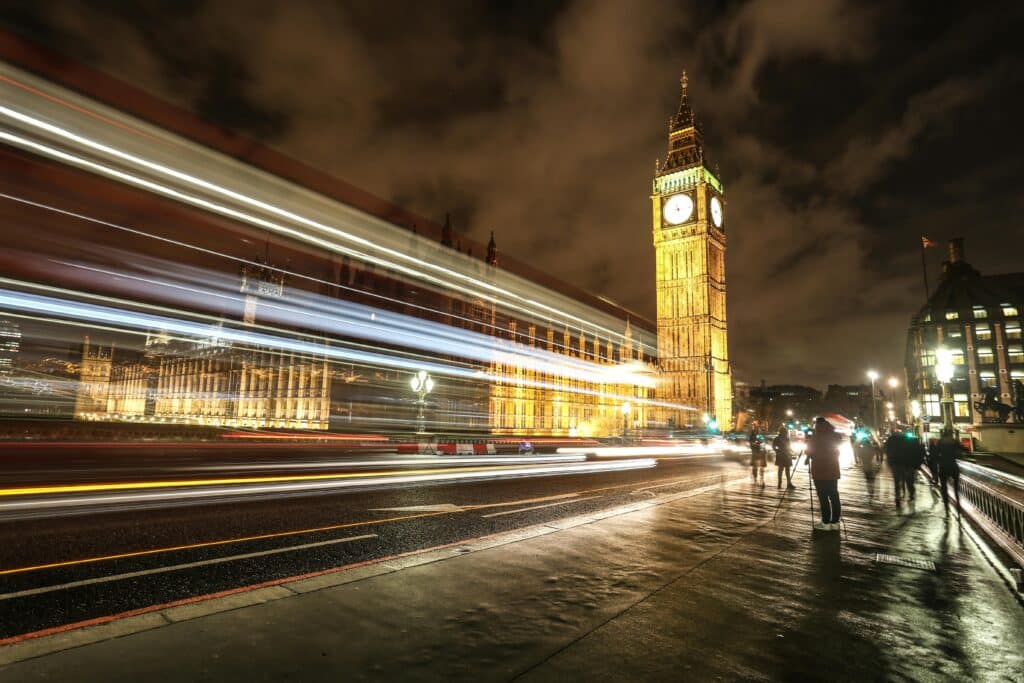 pexels-photo-372038-372038 Captivating long exposure of Big Ben with light streaks and urban nightscape in London.